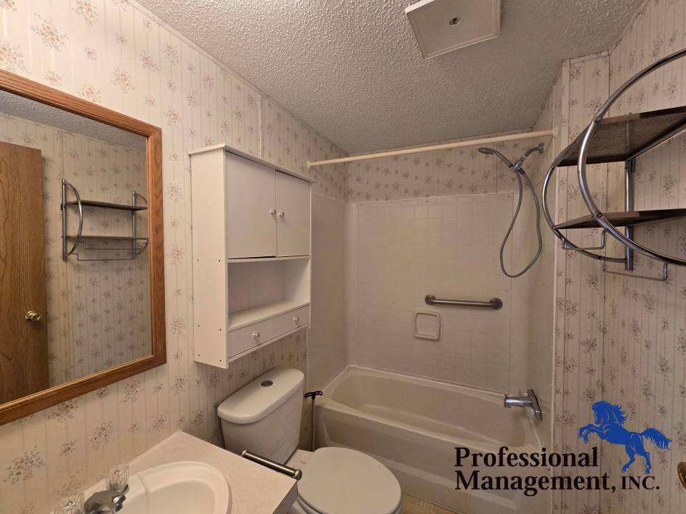 House for rent at 922 Yellowstone River Rd #D9, Billings, MT 59105