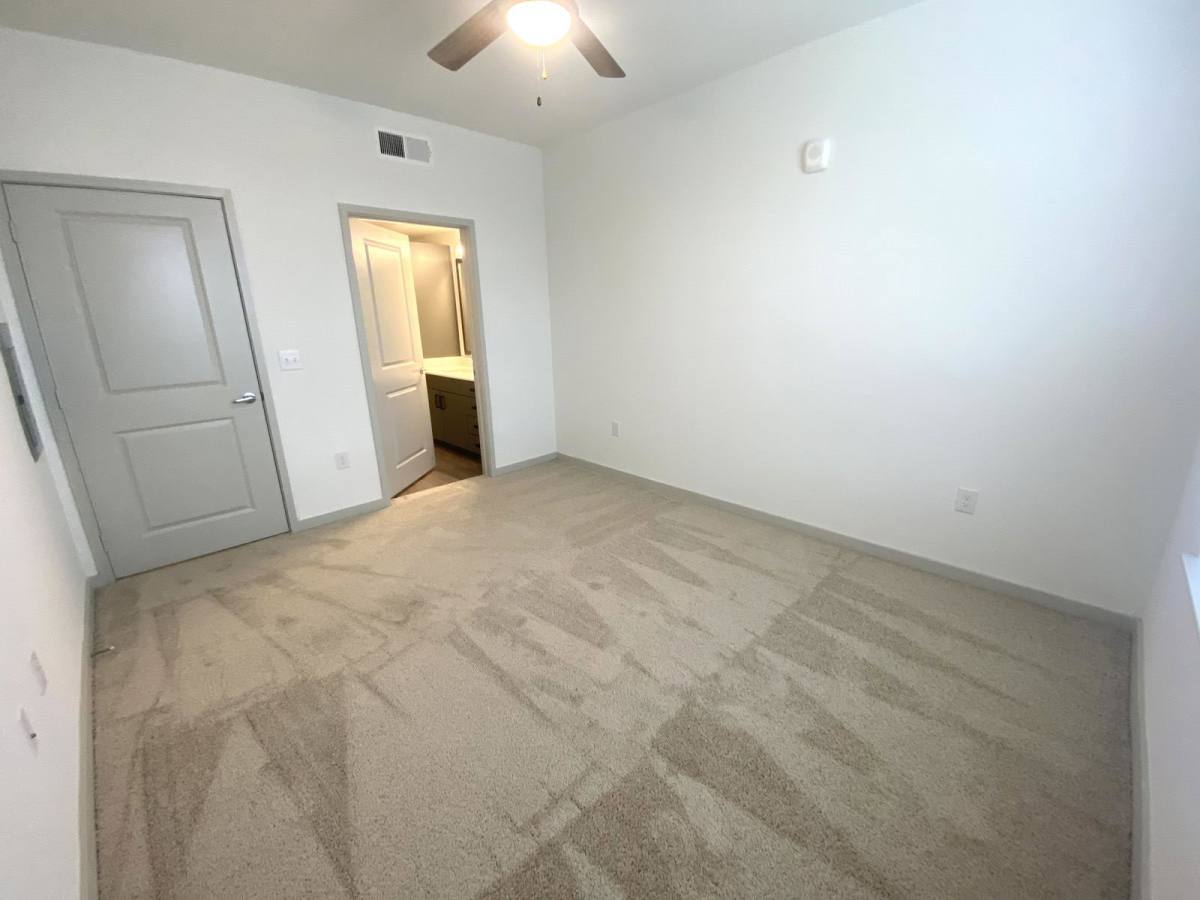 Apartment for rent at 2670 S Aw Grimes Blvd #12, Round Rock, TX 78664