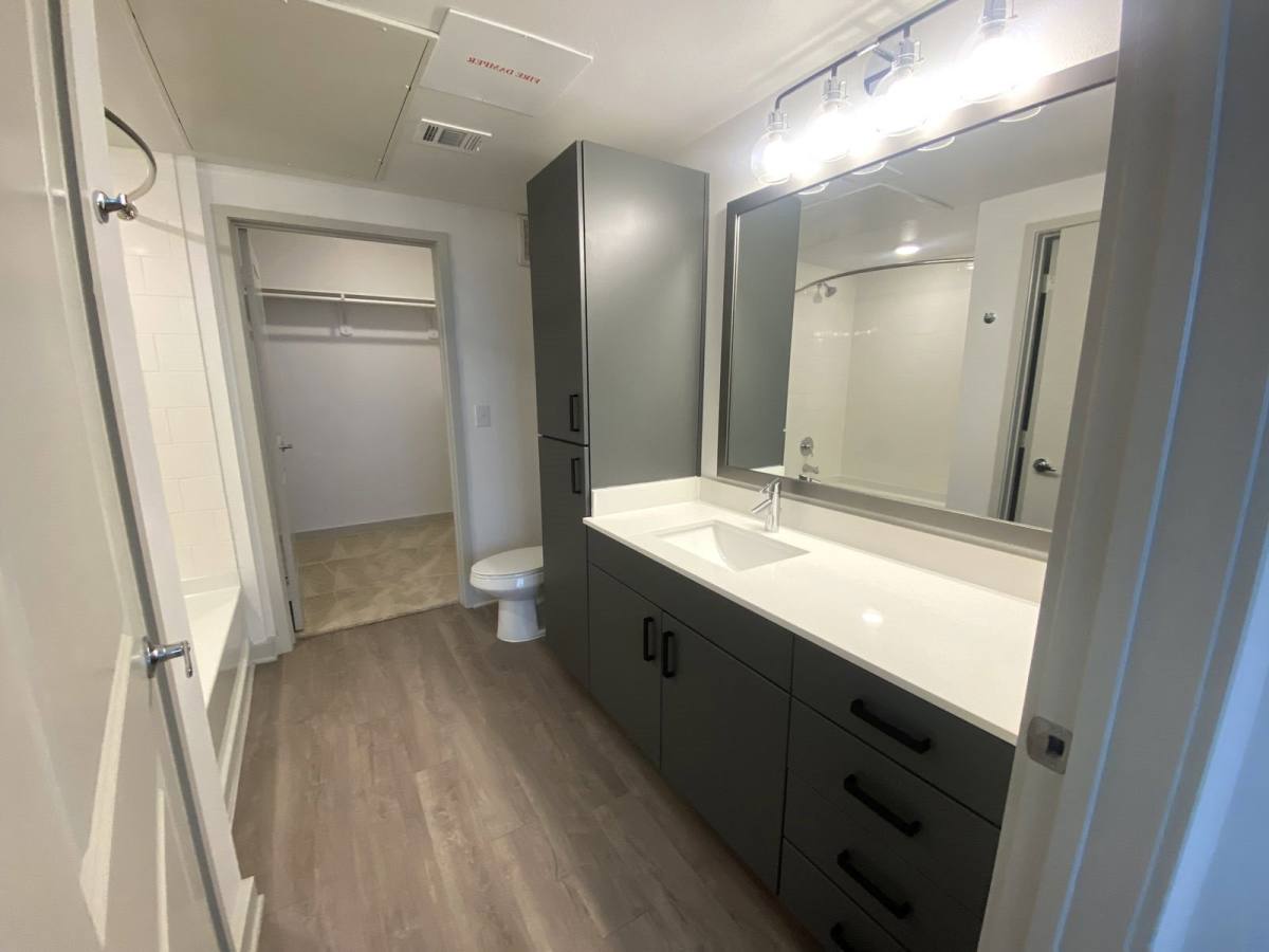 Apartment for rent at 2670 S Aw Grimes Blvd #12, Round Rock, TX 78664