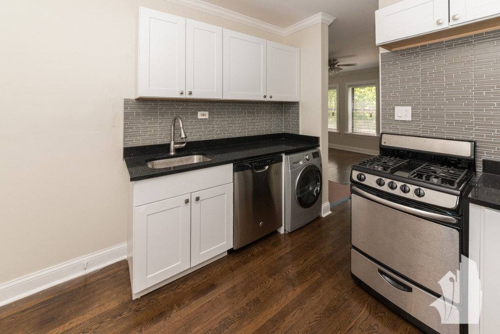 Apartment for rent at 2129 N Dayton St #206, Chicago, IL 60614