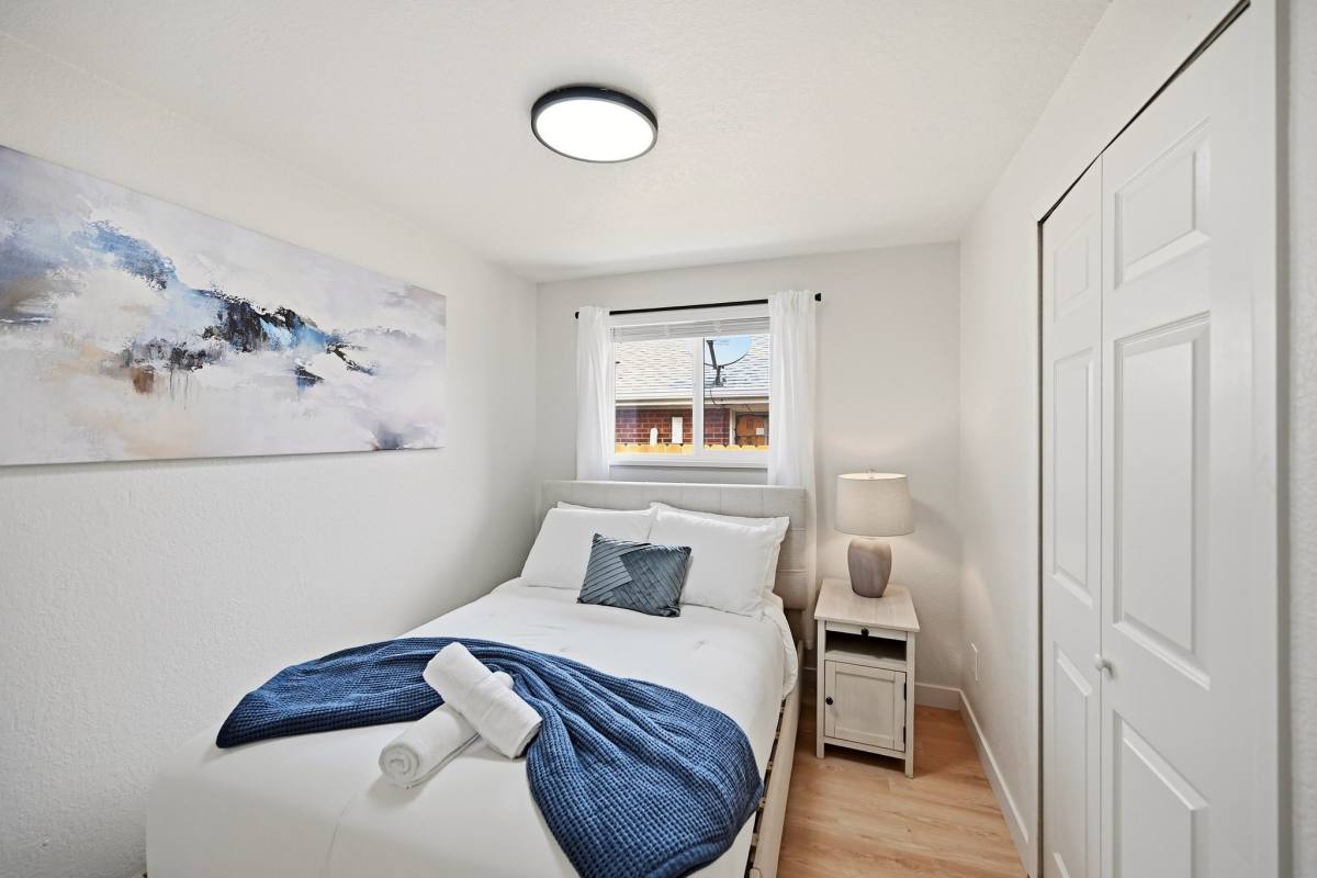 Apartment for rent at 414 Dayton St, Aurora, CO 80010