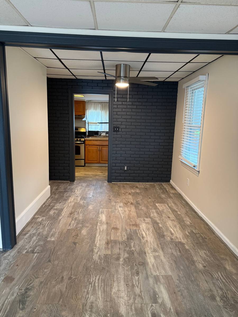 House for rent at 1 Centre Ave, Mantua, NJ 08051