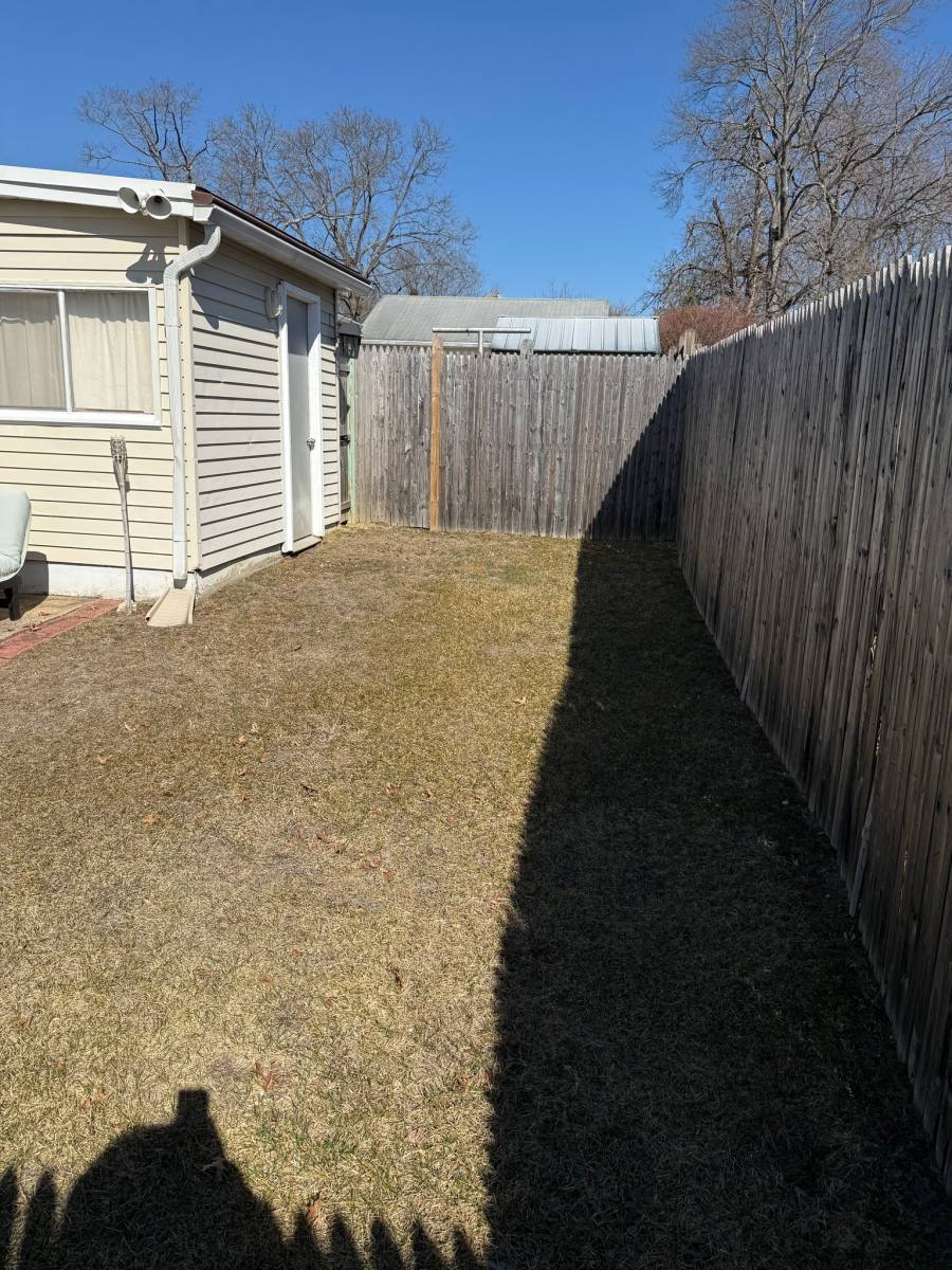 House for rent at 1 Centre Ave, Mantua, NJ 08051
