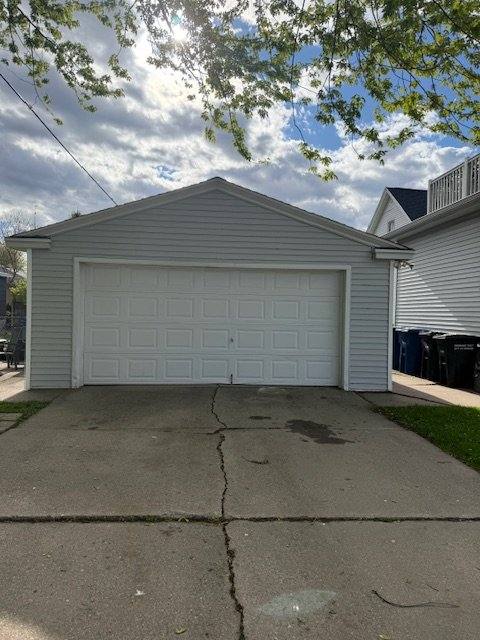 Apartment for rent at 705 Rugby St, Oshkosh, WI 54902