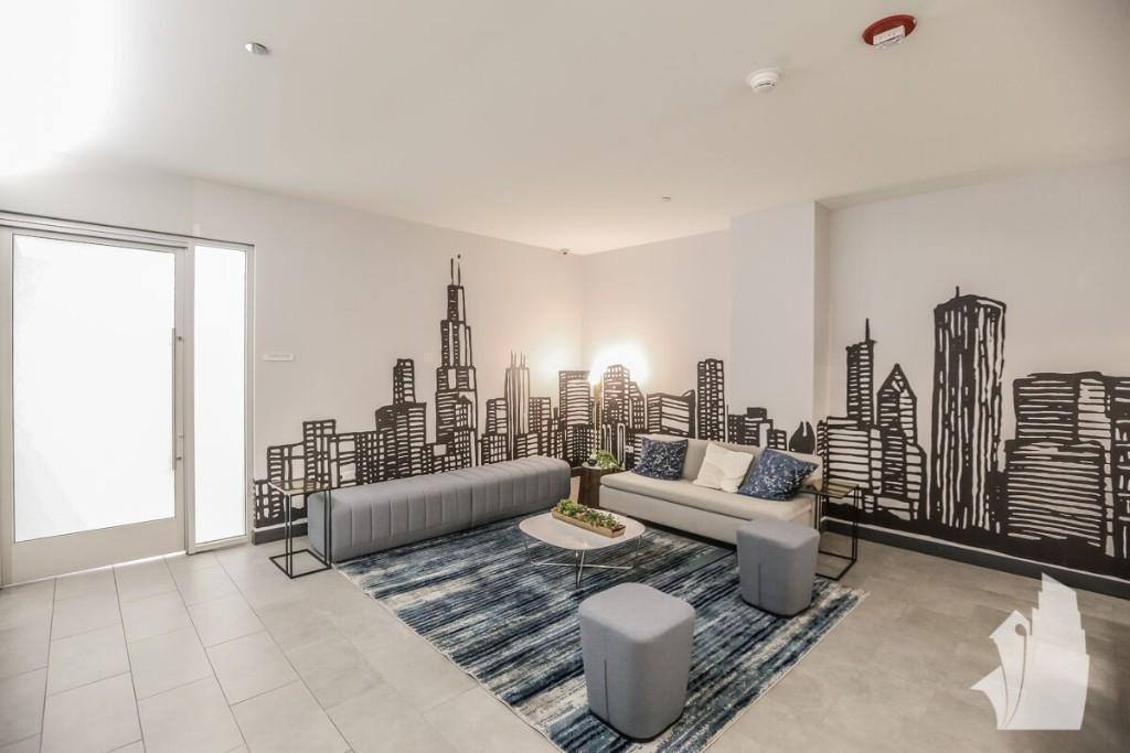 Apartment for rent at 4334 N Hazel St #407, Chicago, IL 60613