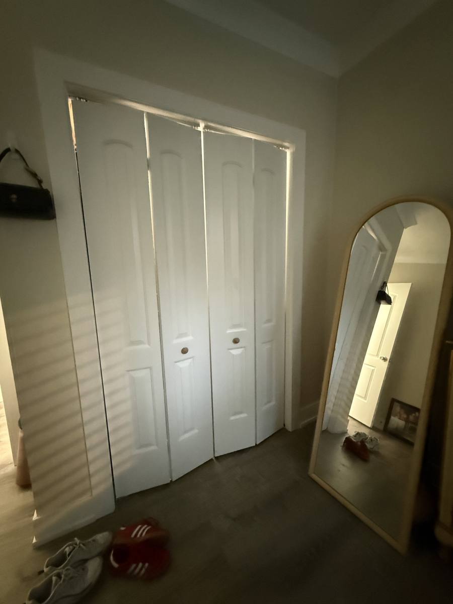 Apartment for rent at 3815 N Greenview Ave #3817-5 -1e, Chicago, IL 60613