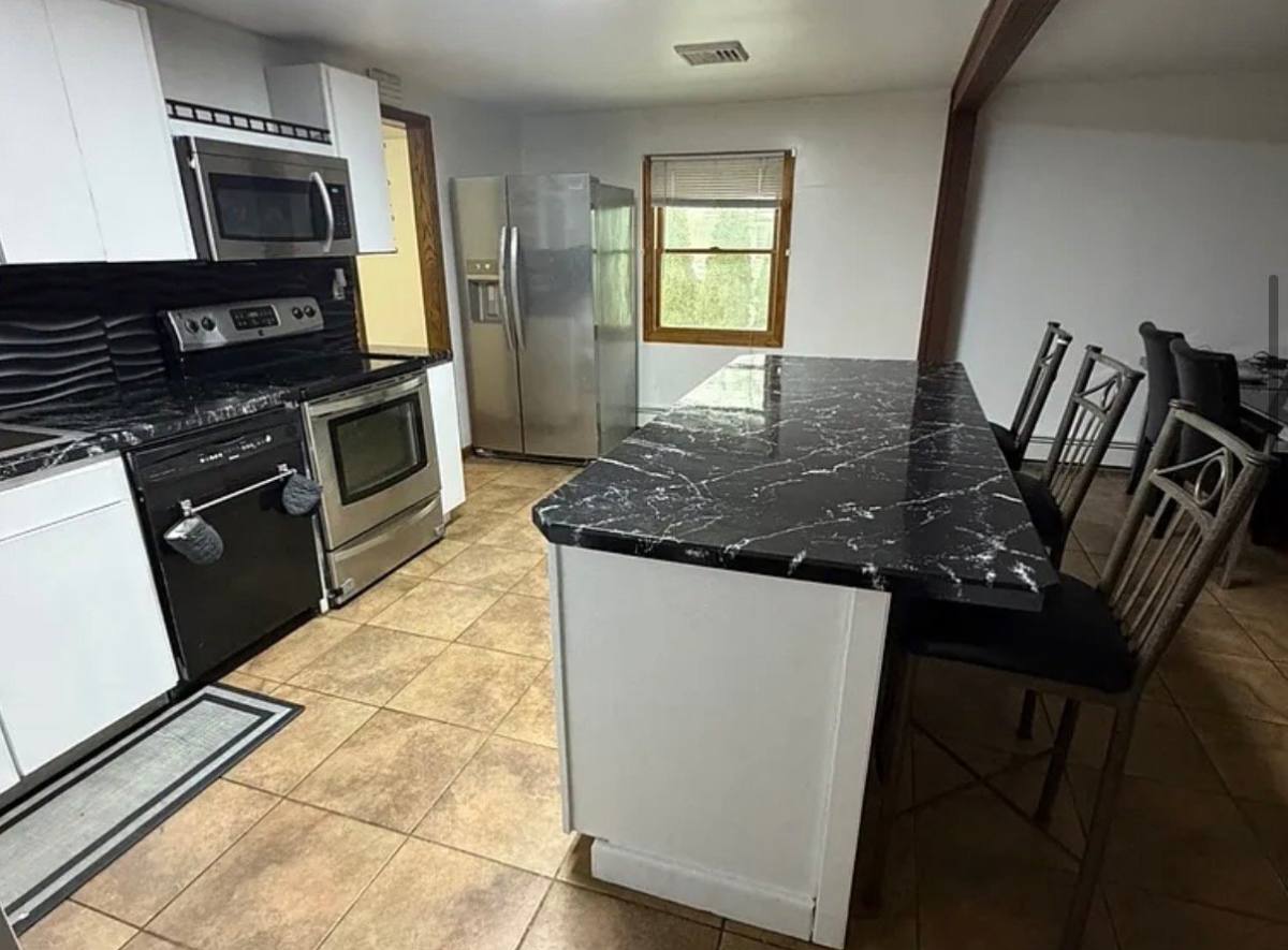 House for rent at 257 Hoffman Rd, Wind Gap, PA 18091