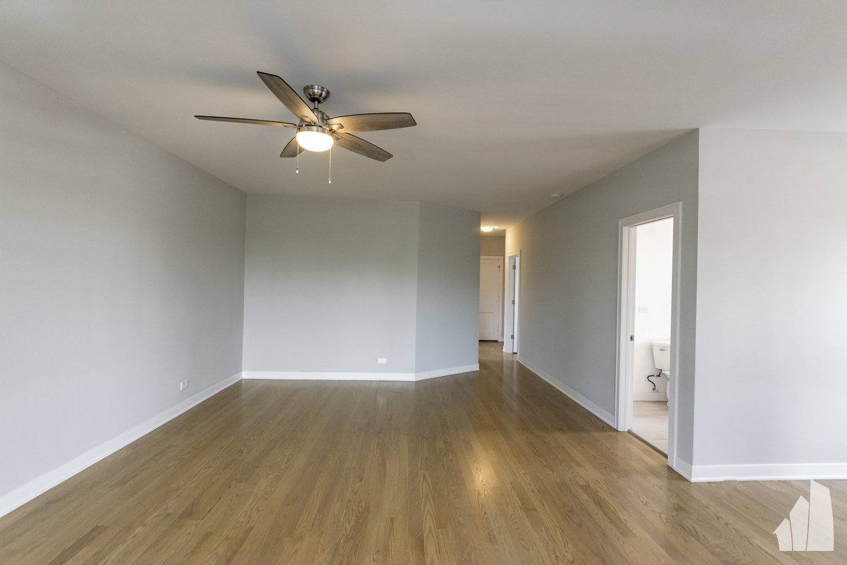 Apartment for rent at 3927 N Keeler Ave #2, Chicago, IL 60641
