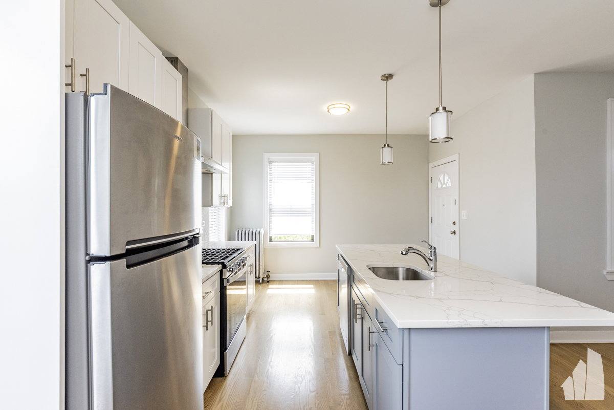 Apartment for rent at 3927 N Keeler Ave #2, Chicago, IL 60641