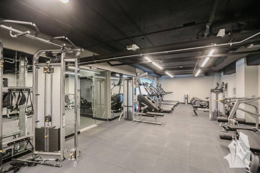 Apartment for rent at 4334 N Hazel St #508, Chicago, IL 60613