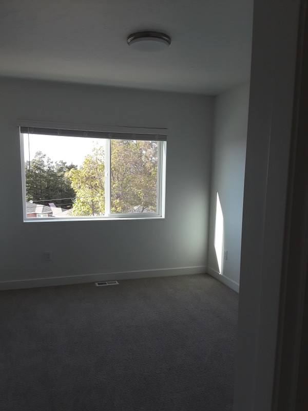 Townhouse for rent at 3371 S Orchard Dr, Bountiful, UT 84010