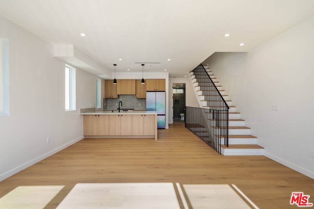Townhouse for rent at 6765 Lexington Ave #A, Los Angeles, CA 90038
