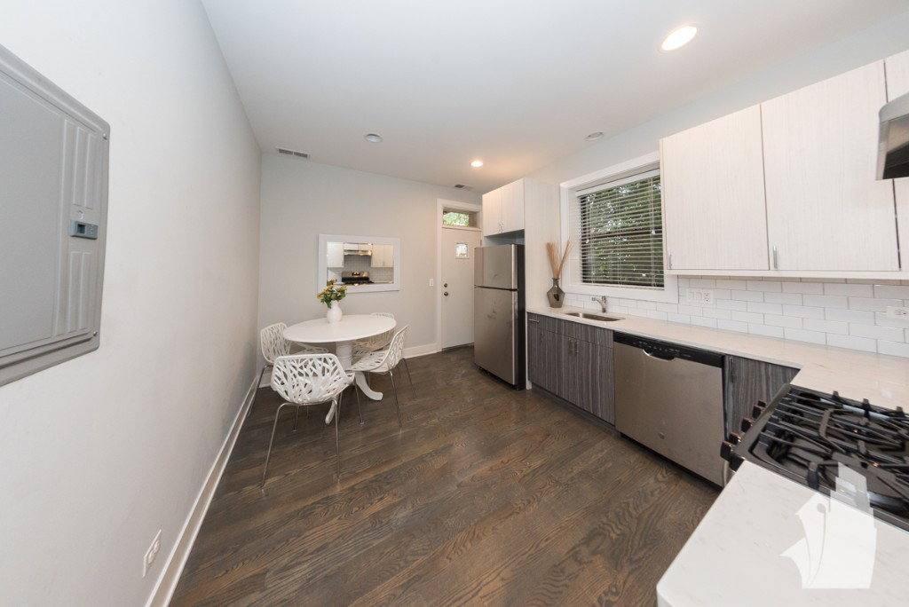 Apartment for rent at 2618 N Rockwell St, Chicago, IL 60647