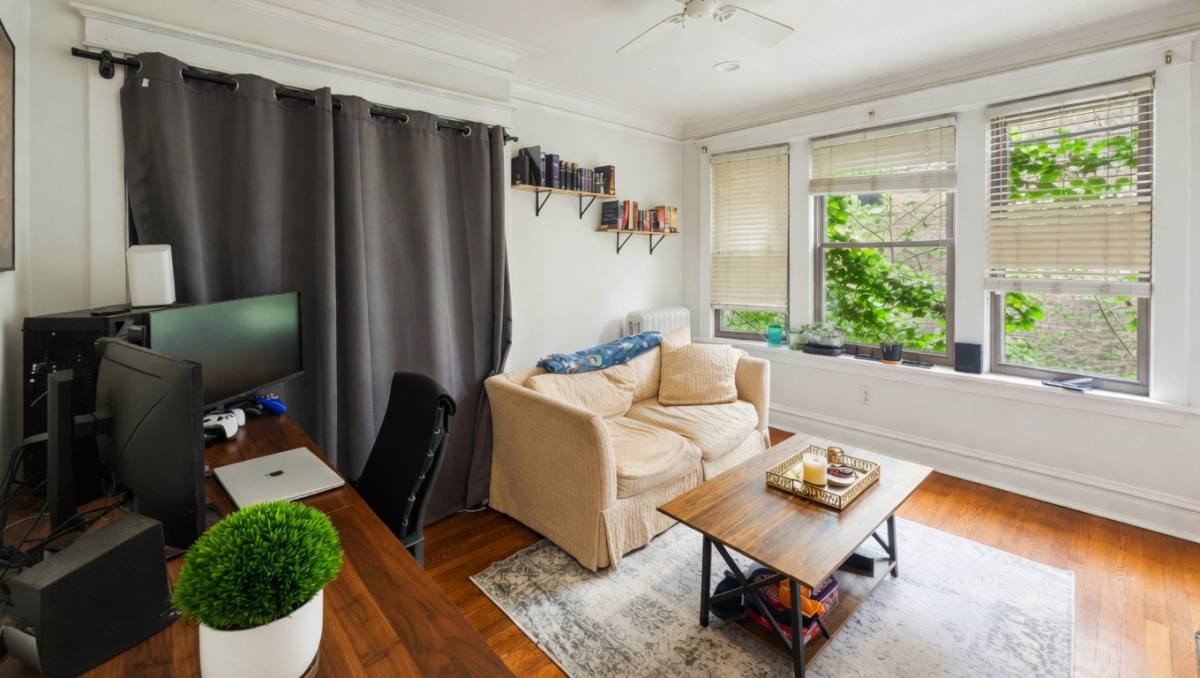 Apartment for rent at 3117 N Orchard St, Chicago, IL 60657