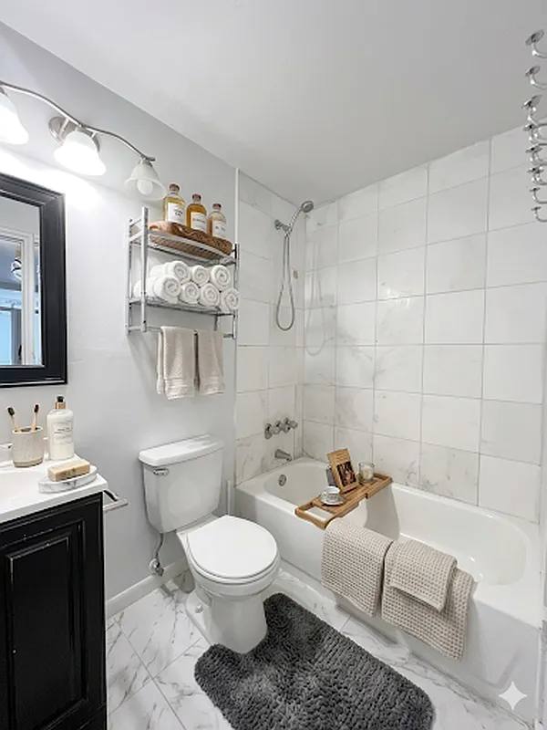 Apartment for rent at 370 W 52nd St #3B, New York, NY 10019