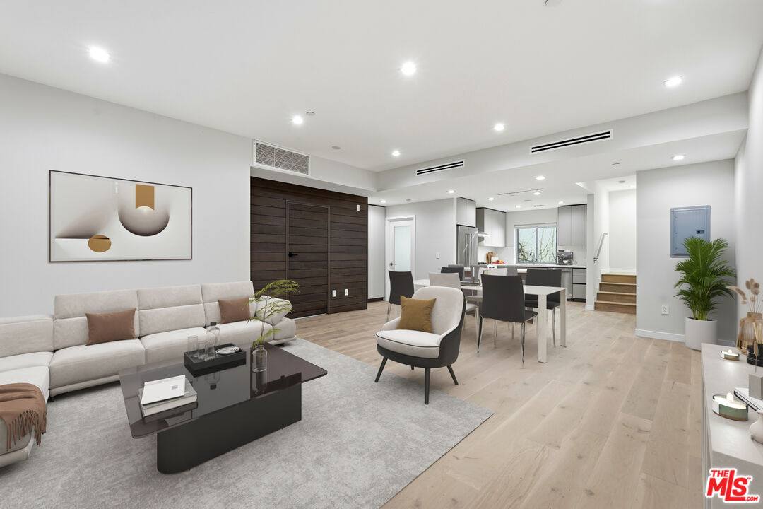 House for rent at 1006 Hancock Ave #C, West Hollywood, CA 90069