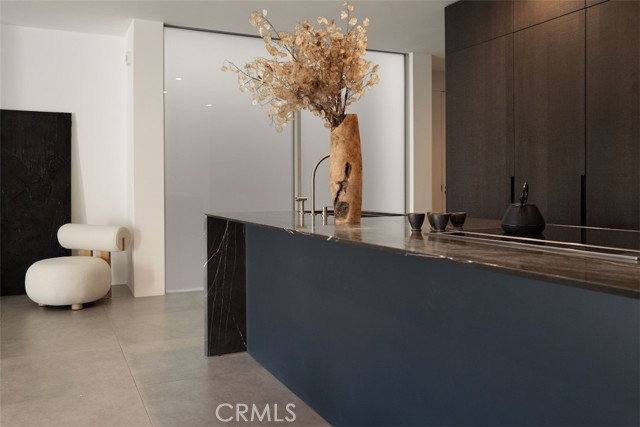 House for rent at 838 Kings Rd #303, West Hollywood, CA 90069