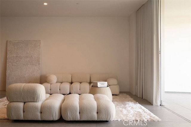 House for rent at 838 Kings Rd #303, West Hollywood, CA 90069