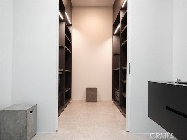 House for rent at 838 Kings Rd #303, West Hollywood, CA 90069