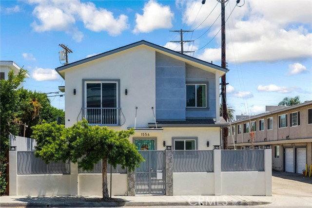 House for rent at 1556 S Bundy Dr, Los Angeles, CA 90025
