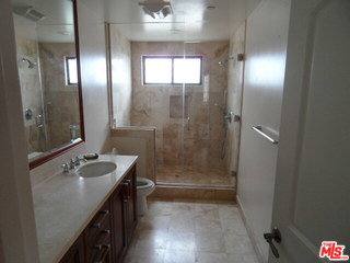 Townhouse for rent at 1120 21st St #1, Santa Monica, CA 90403