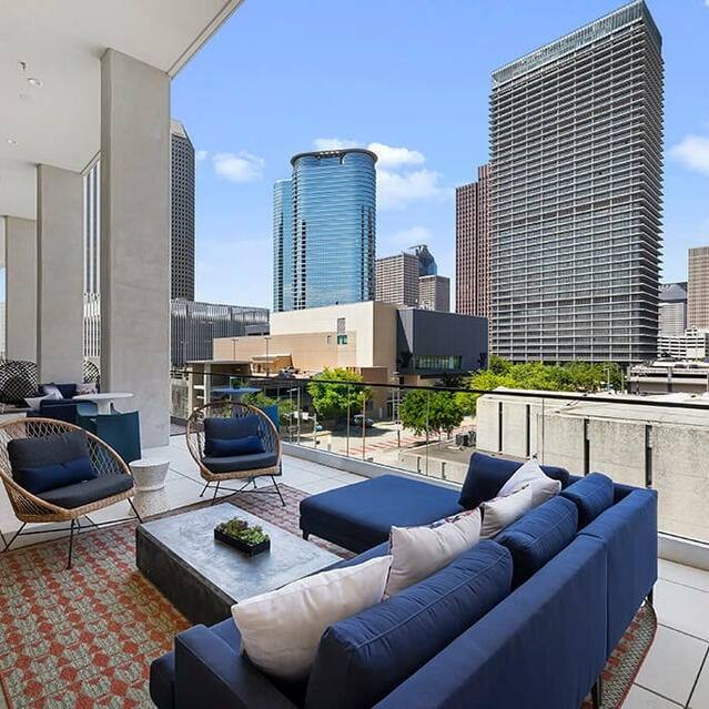 Apartment for rent at 1810 Main St, Houston, TX 77002