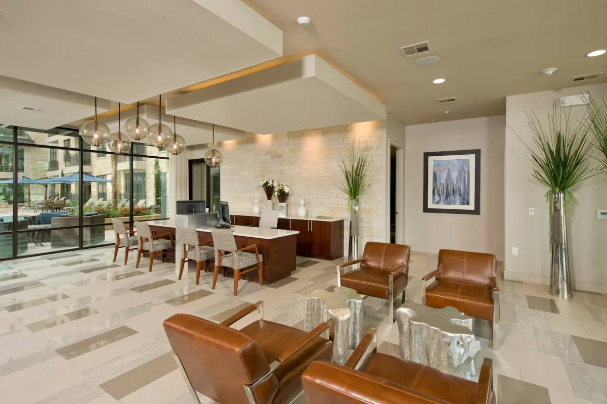 Apartment for rent at 3100 Post Oak Blvd, Houston, TX 77056