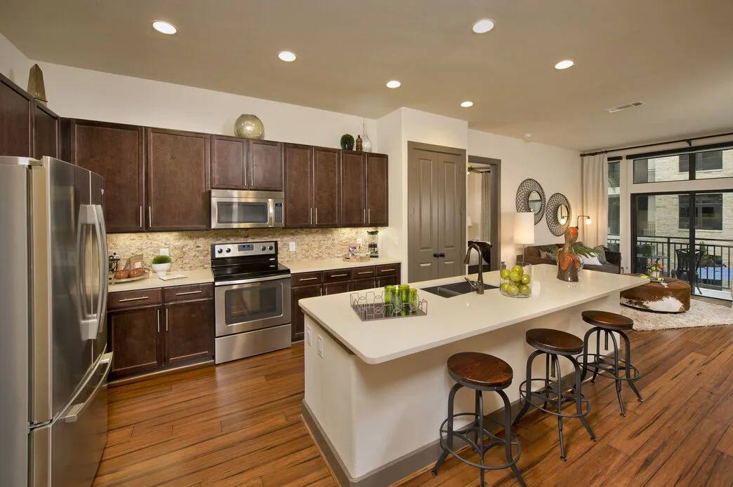 Apartment for rent at 3100 Post Oak Blvd, Houston, TX 77056