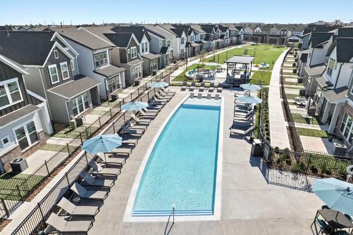 Apartment for rent at 5300 Berkeley Knoll Circle, Richmond, TX 77407