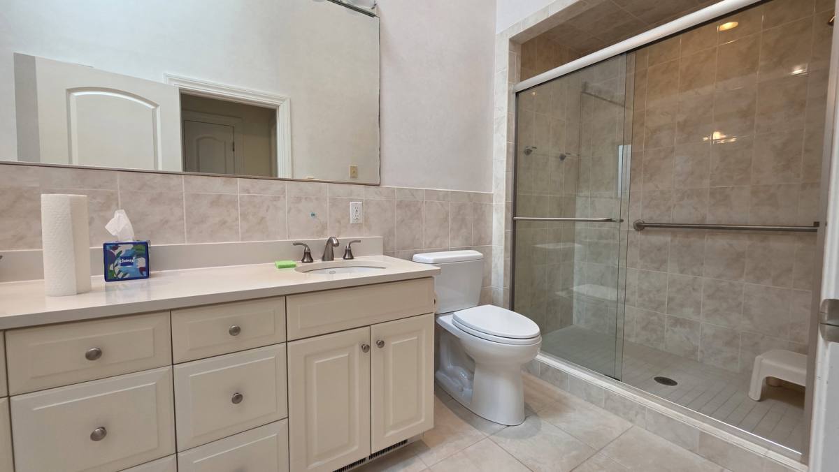 Townhouse for rent at 910 W Roxbury Parkway, Chestnut Hill, MA 02467