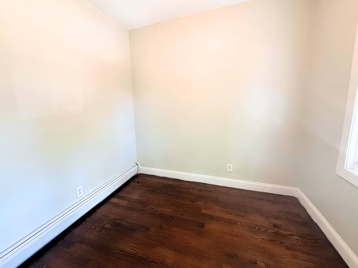 Apartment for rent at 203 N 15th St #3C, East Orange, NJ 07017