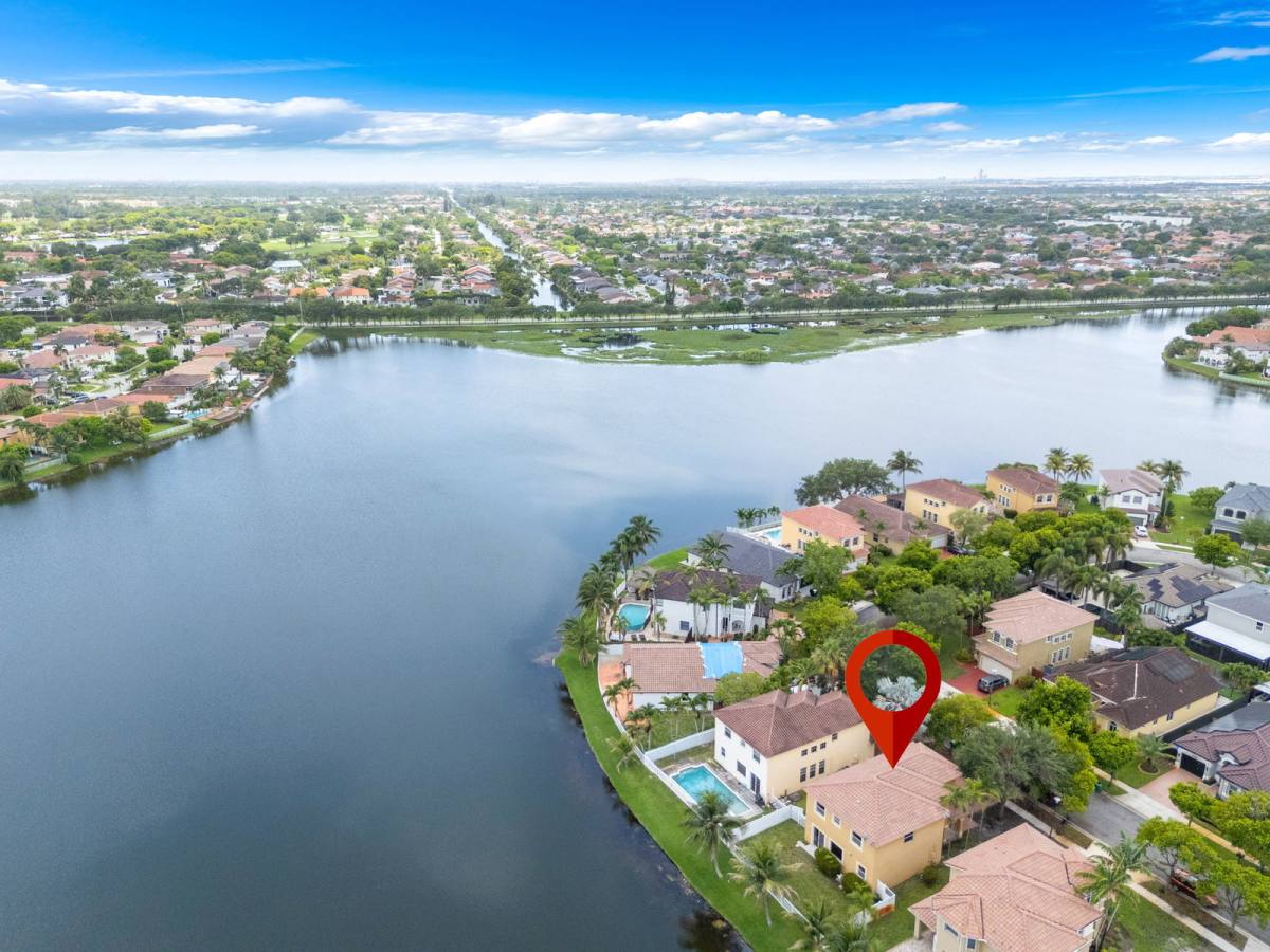 House for rent at 5149 SW 137th Ave, Hollywood, FL 33027