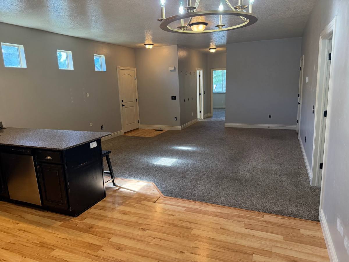 Townhouse for rent at 147 E 780 S, Smithfield, UT 84335