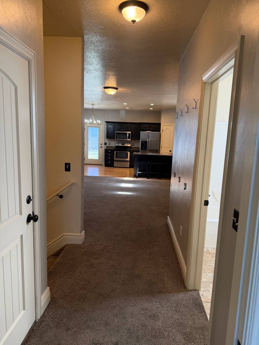 Townhouse for rent at 147 E 780 S, Smithfield, UT 84335