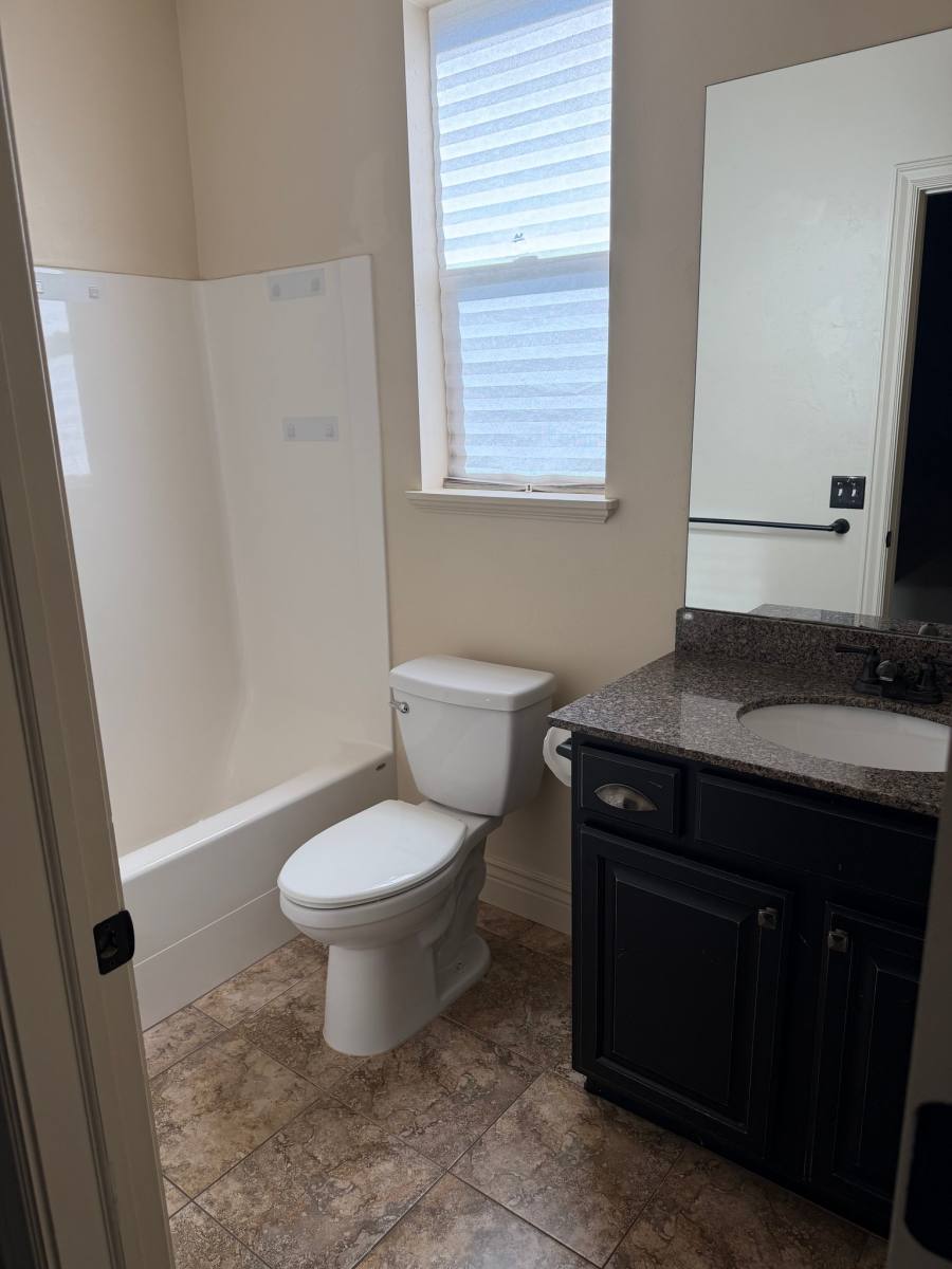 Townhouse for rent at 147 E 780 S, Smithfield, UT 84335