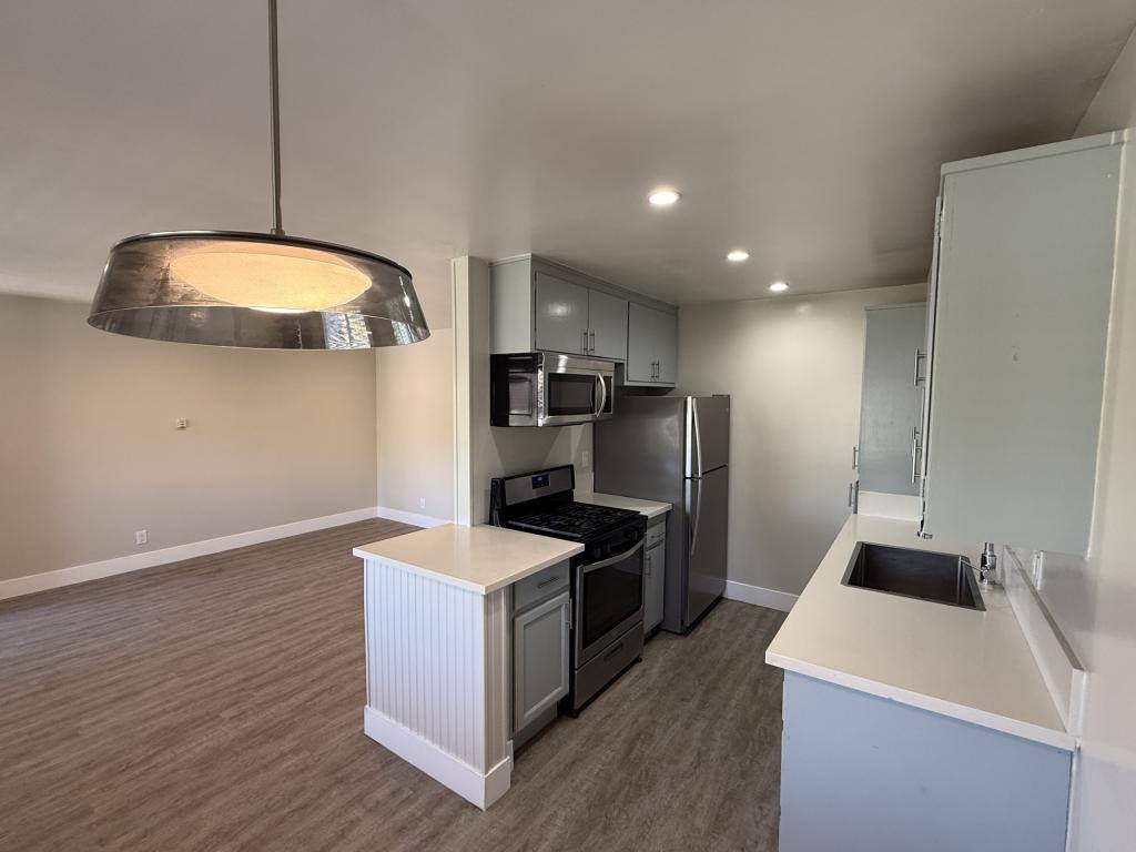Apartment for rent at 28 W Pedregosa St, Santa Barbara, CA 93101