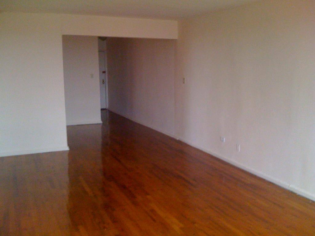 Apartment for rent at 1430 Seagirt Blvd #2M, Far Rockaway, NY 11691