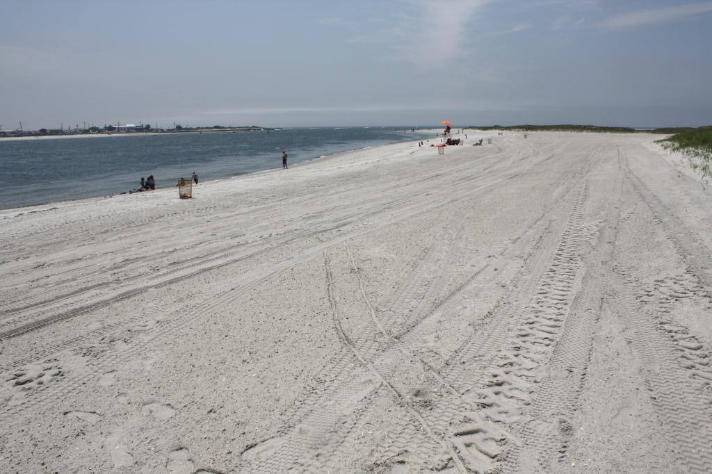 Apartment for rent at 1430 Seagirt Blvd #2M, Far Rockaway, NY 11691