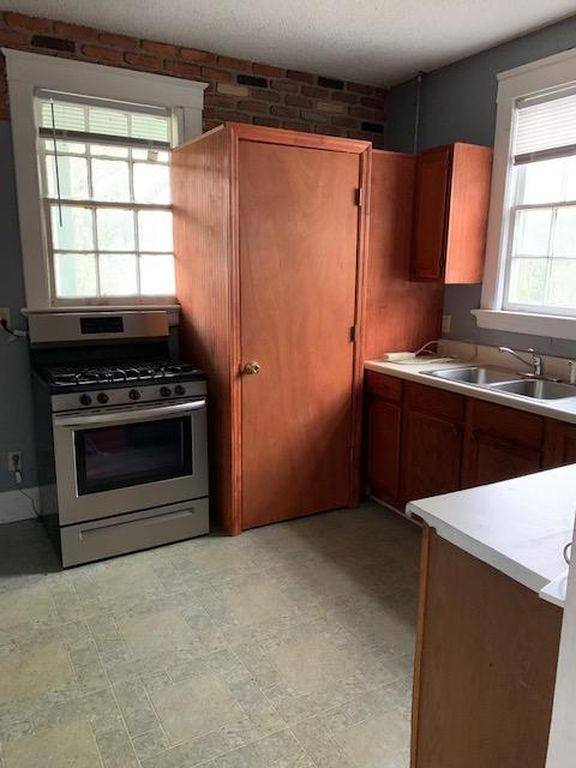 House for rent at 925 B Rutledge Ave, Charleston, SC 29403