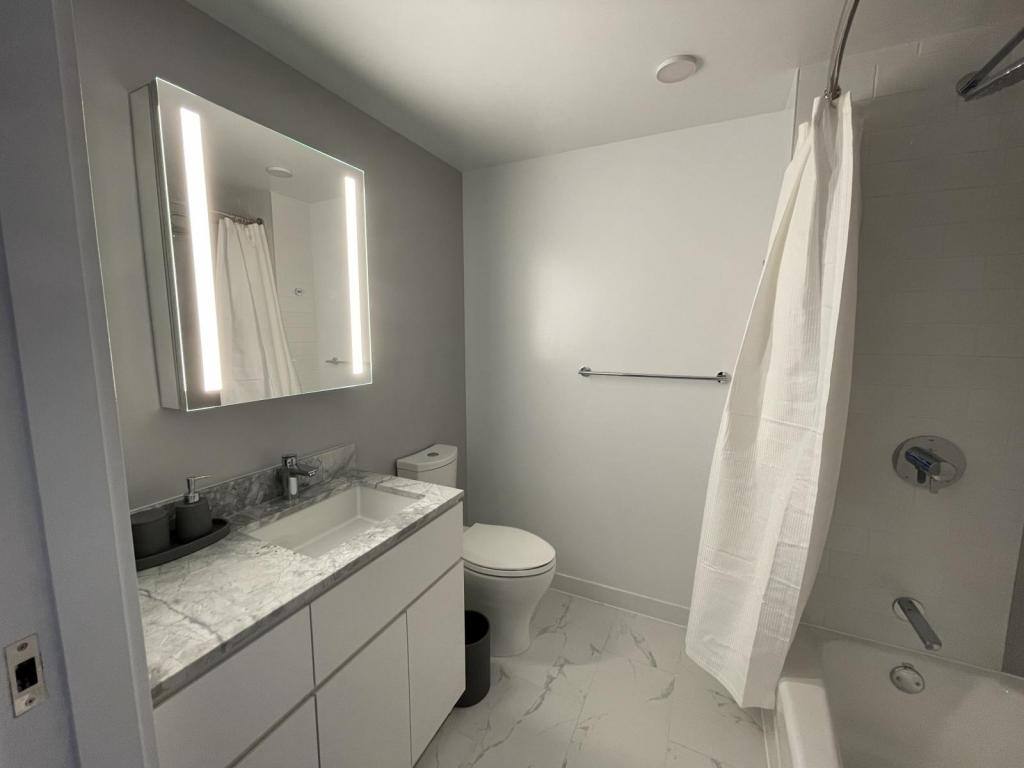 House for rent at 987 Queen St #227, Honolulu, HI 96814