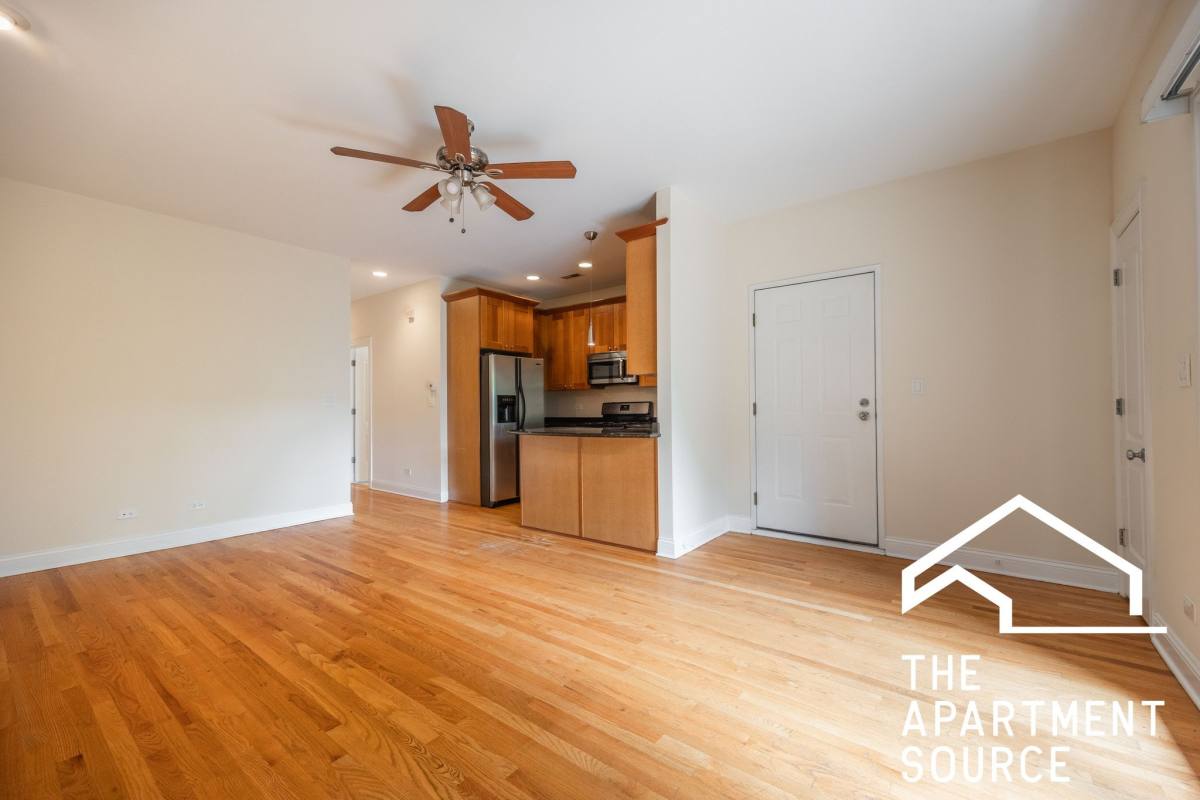 Apartment for rent at 2656 N Hamlin Ave #2S, Chicago, IL 60647