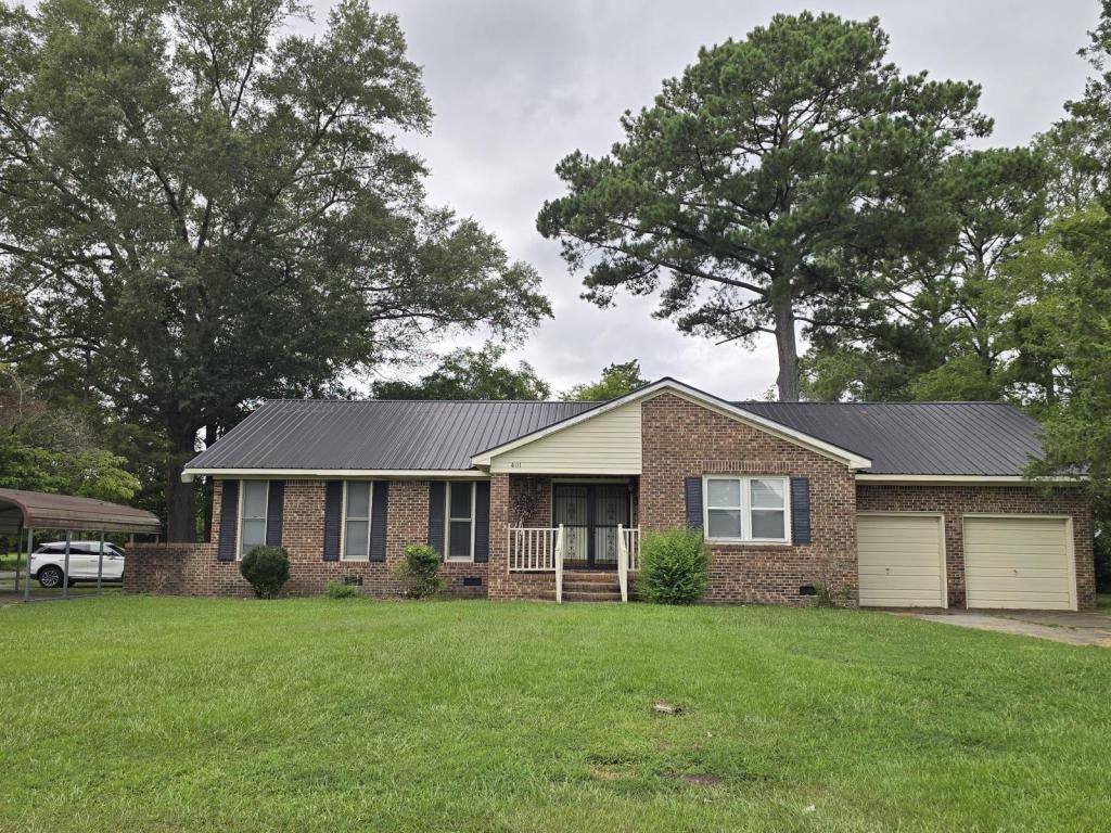 House for rent at 401 Pecan St, Robersonville, NC 27871