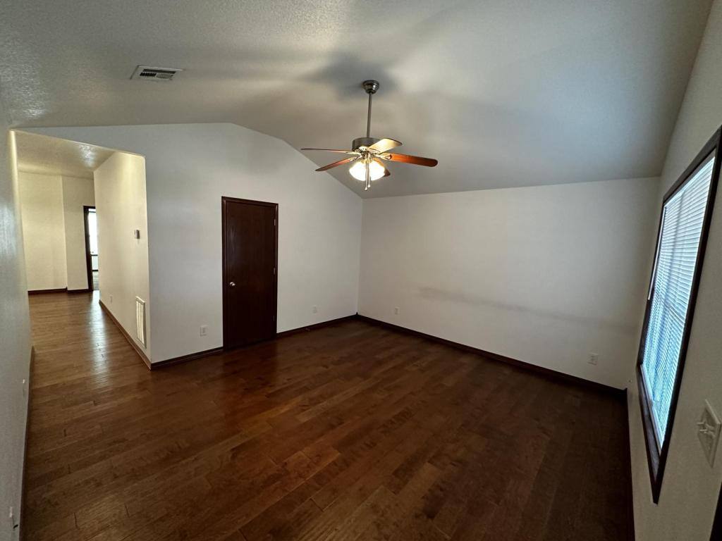 House for rent at 818 15th St, Webb City, MO 64870