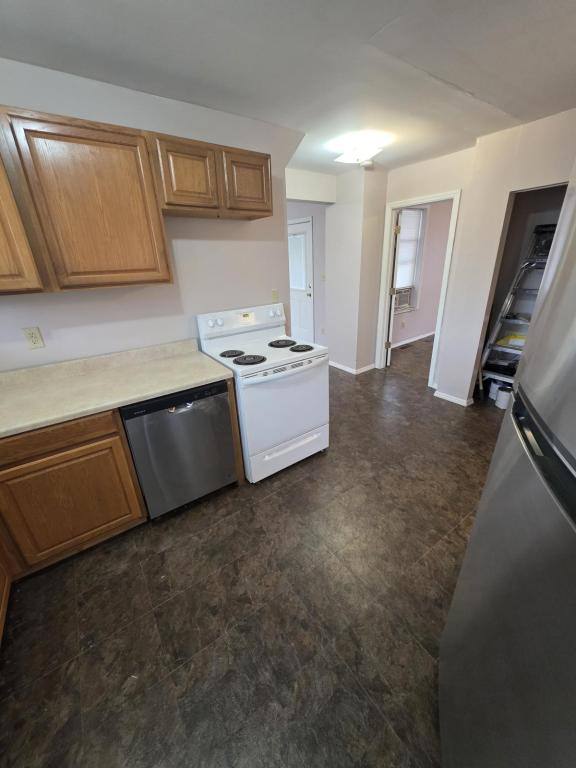 Apartment for rent at 2584 Deming Ave, Columbus, OH 43202