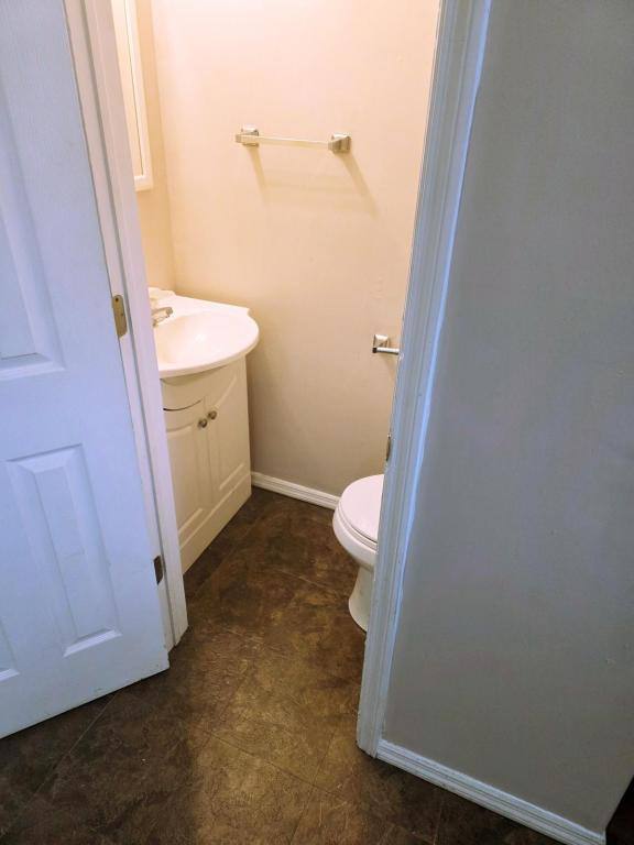Apartment for rent at 2584 Deming Ave, Columbus, OH 43202