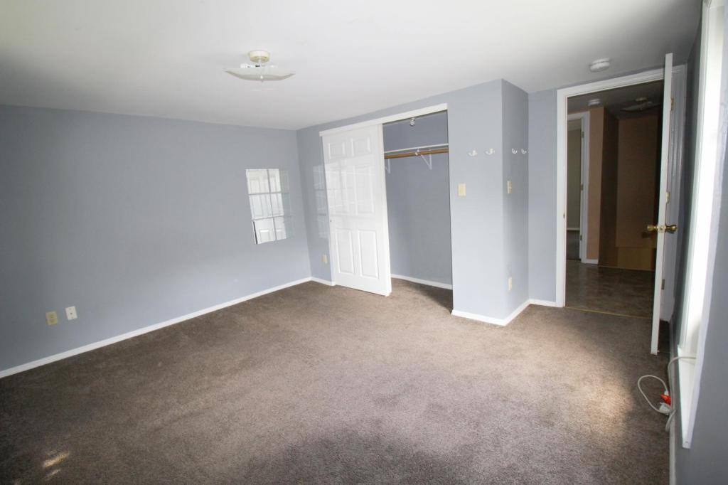 Apartment for rent at 2584 Deming Ave, Columbus, OH 43202