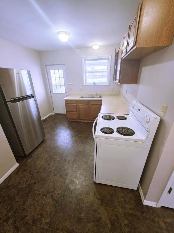 Apartment for rent at 2584 Deming Ave, Columbus, OH 43202