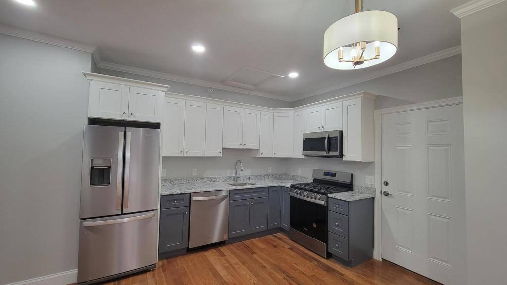 Apartment for rent at 761 Highland Ave #8, Fall River, MA 02720