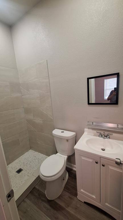 Apartment for rent at 257 Linda Lee Loop, Whitney, TX 76692
