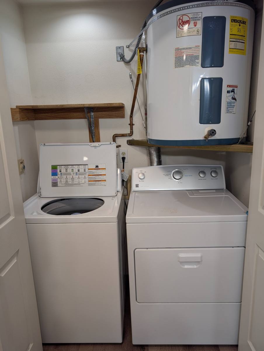 Apartment for rent at 2900 W Marina Dr #306, Moses Lake, WA 98837